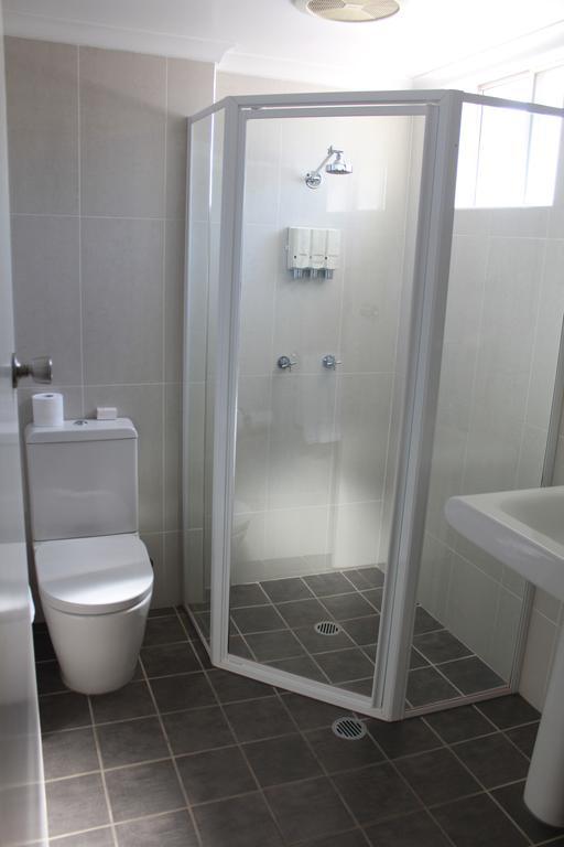 Mid City Motor Inn Singleton Phòng bức ảnh
