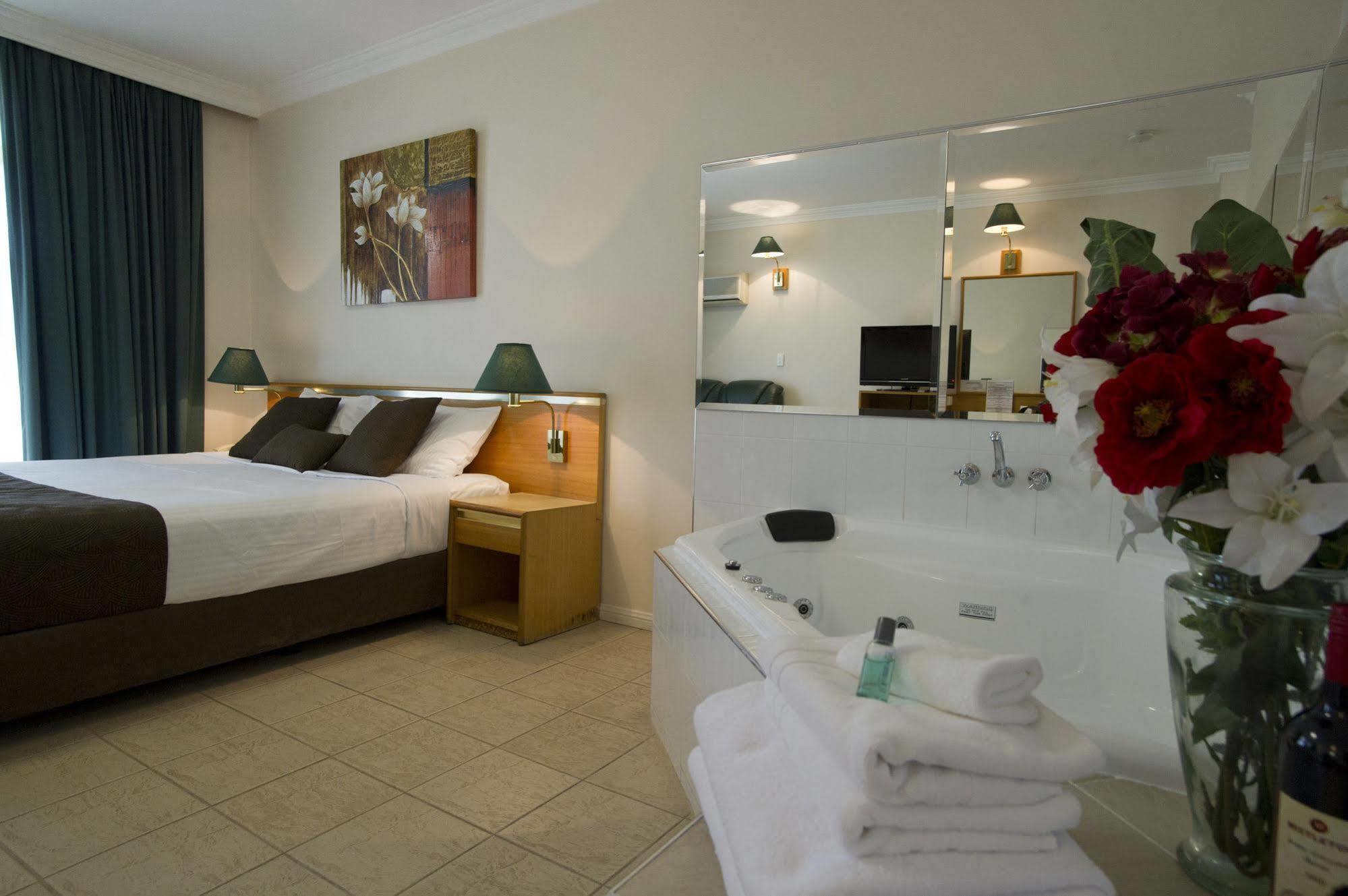Mid City Motor Inn Singleton Ngoại thất bức ảnh