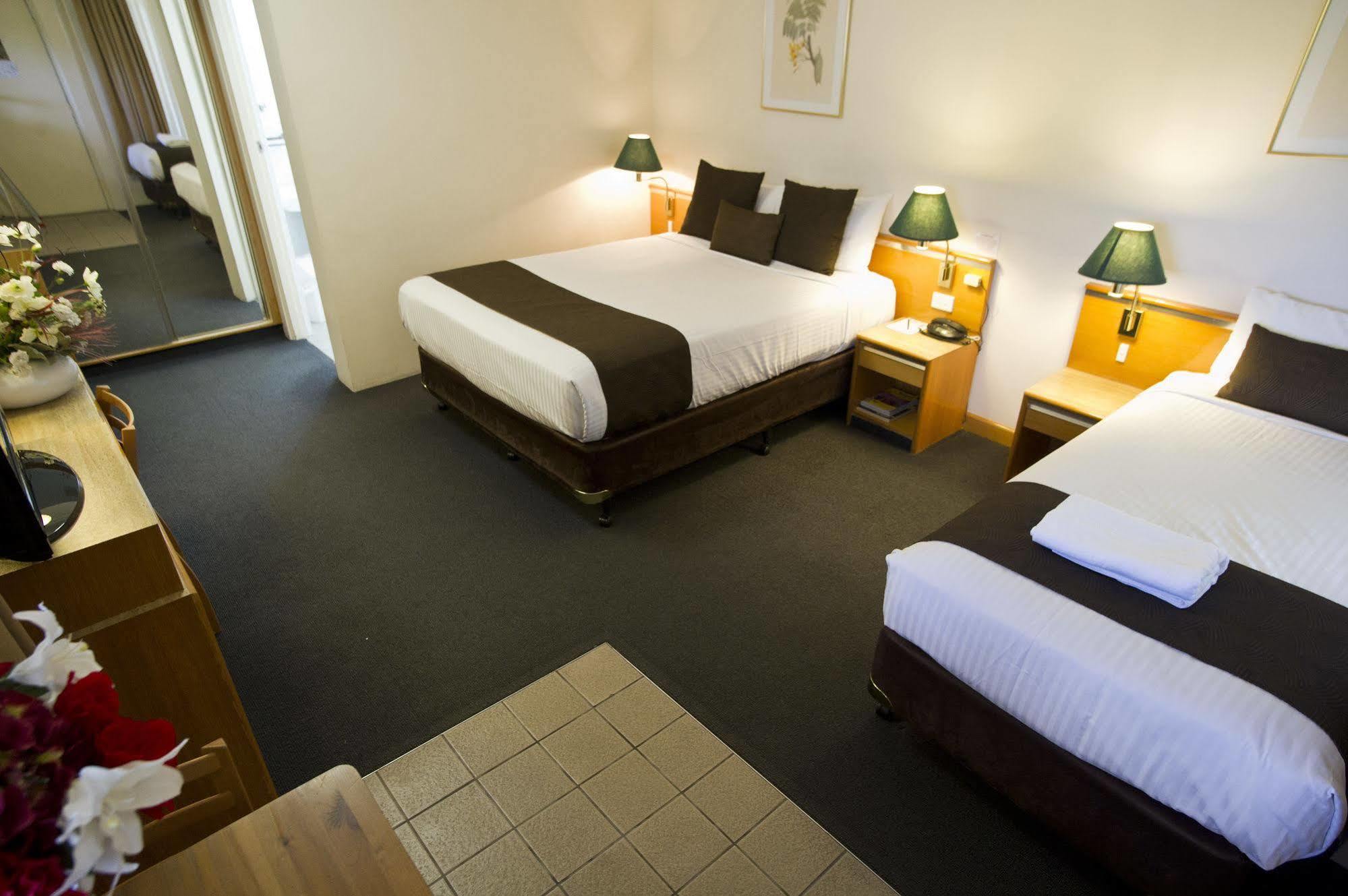 Mid City Motor Inn Singleton Ngoại thất bức ảnh