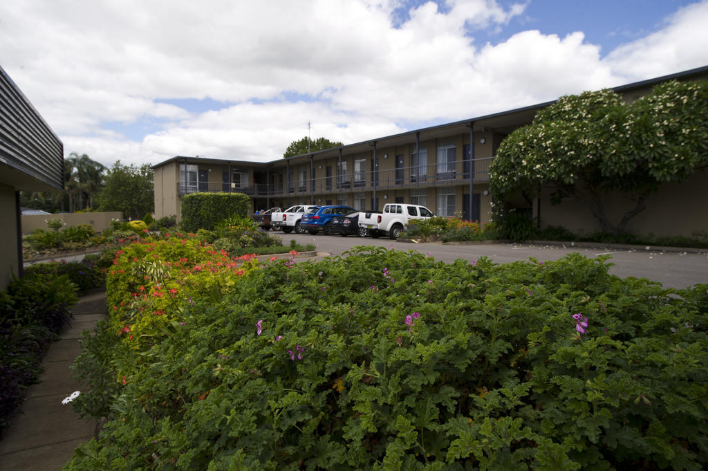 Mid City Motor Inn Singleton Ngoại thất bức ảnh