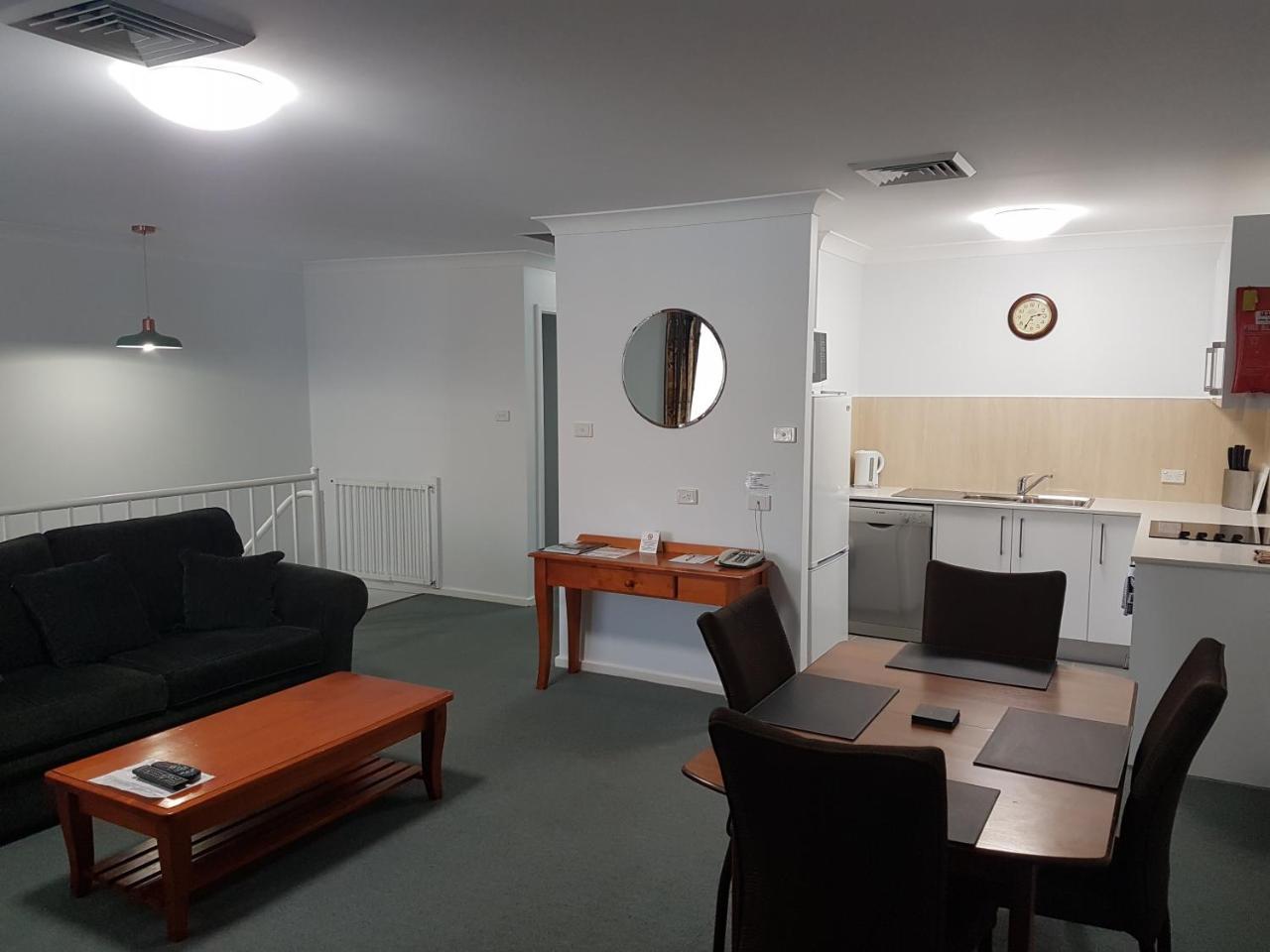 Mid City Motor Inn Singleton Ngoại thất bức ảnh