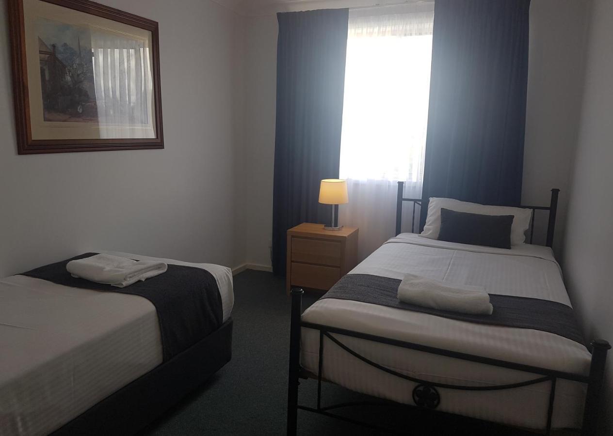 Mid City Motor Inn Singleton Ngoại thất bức ảnh